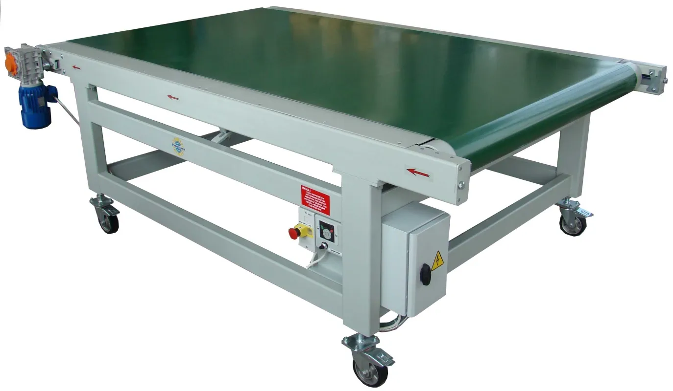 Table de meulage avec surface verte et cadre métallique
